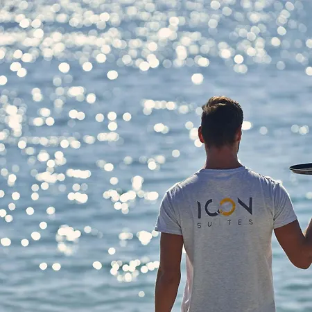 מלון Icon By The Sea