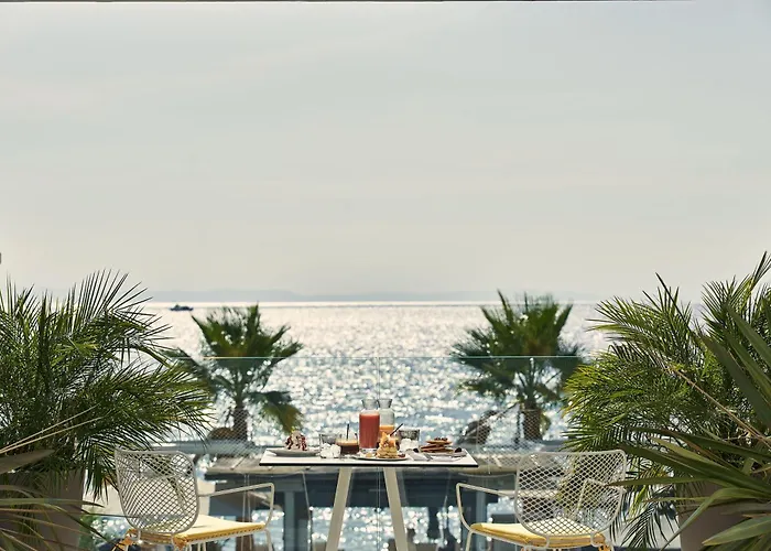 Hotell Icon By The Sea *